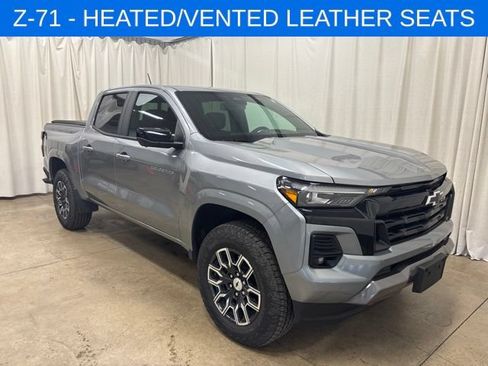 Used 2026 Chevrolet Colorado Z71 w/ Technology Package AWD/4WD image 1