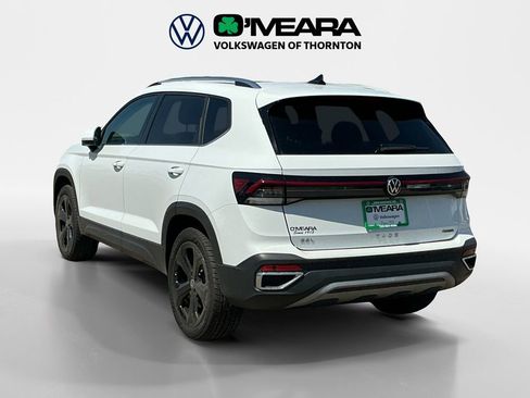New 2025 Volkswagen Taos SEL image 3