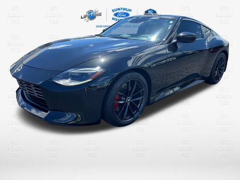 Used 2024 Nissan Z Performance w/ Floor Mat Package RWD image 26