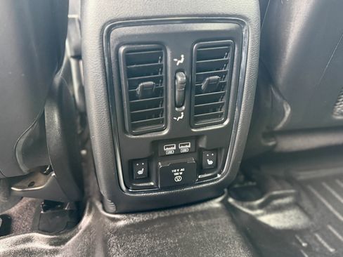 Used 2017 Dodge Durango R/T w/ Blacktop Package image 21