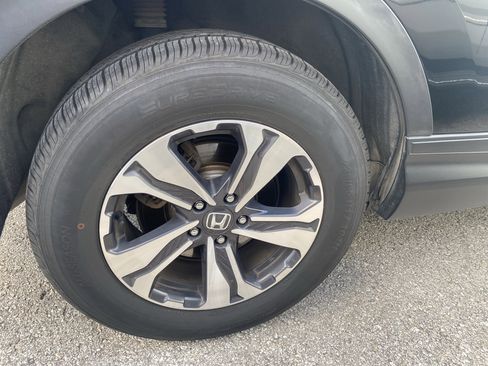 Used 2018 Honda CR-V LX image 11
