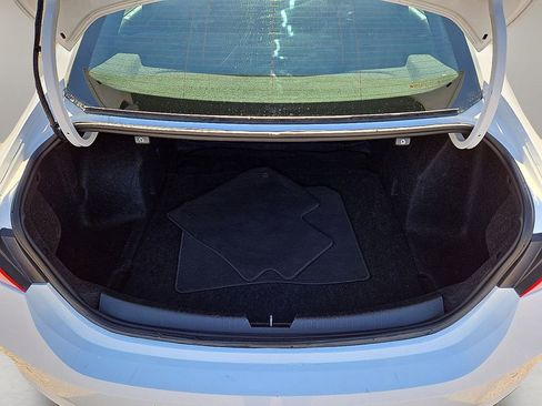 Used 2024 Chevrolet Malibu LT image 13