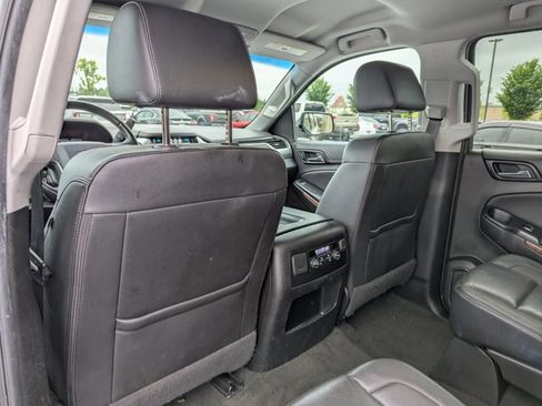 Used 2018 Chevrolet Suburban Premier RWD image 22