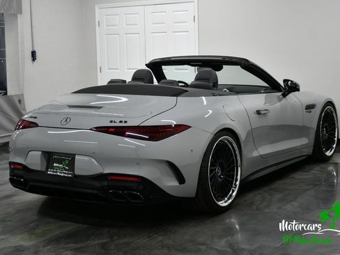 Used 2022 Mercedes-Benz SL 63 AMG 4MATIC image 17