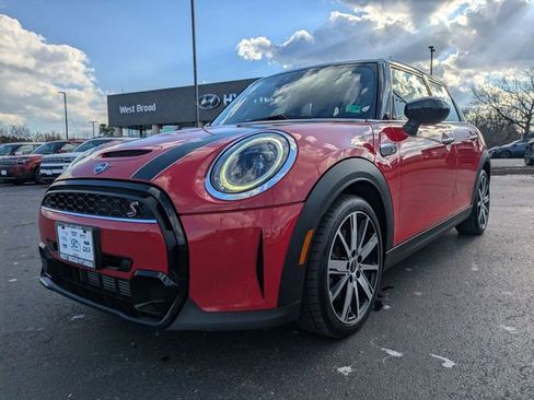 Used 2022 MINI Cooper S image 8