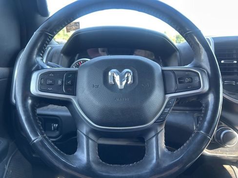 Used 2020 RAM 1500 Big Horn AWD/4WD image 11