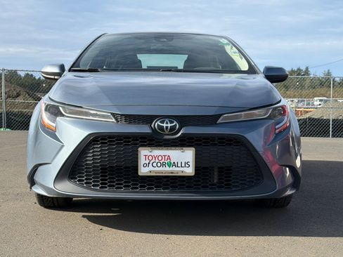 Used 2020 Toyota Corolla LE image 6