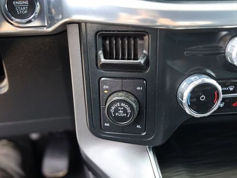 Used 2024 Ford F150 Lariat w/ FX4 Off-Road Package AWD/4WD image 25