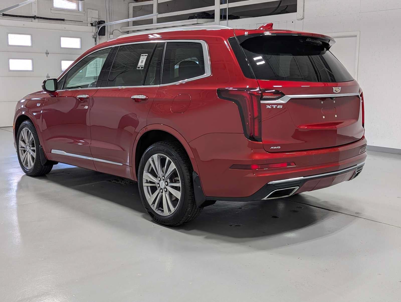 Certified 2024 Cadillac XT6 Premium Luxury w/ Technology Package AWD/4WD image 10
