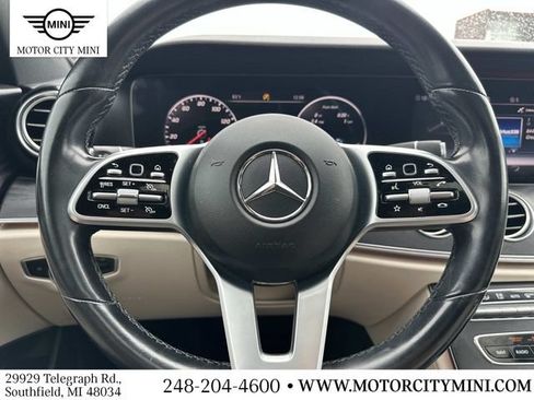 Used 2020 Mercedes-Benz E 350 4MATIC Sedan w/ Premium Package image 23
