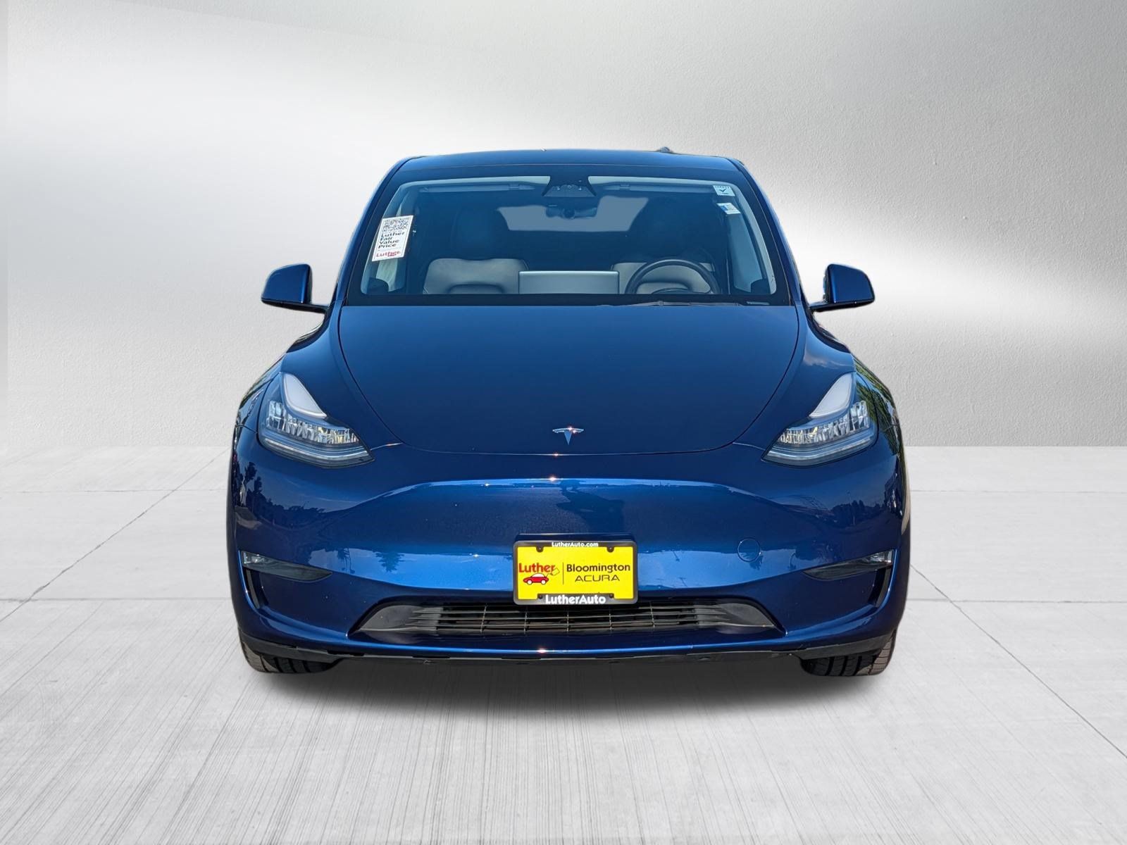 Used 2023 Tesla Model Y Long Range AWD/4WD image 2