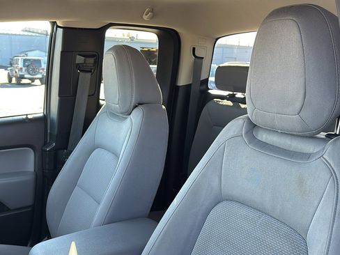 Used 2016 GMC Canyon 4x4 Extended Cab w/ Convenience Package image 21