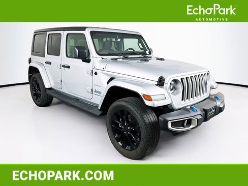 Used 2023 Jeep Wrangler Unlimited Sahara w/ Cold Weather Group AWD/4WD image 1
