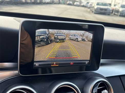 Used 2017 Mercedes-Benz C 300 Sedan image 32