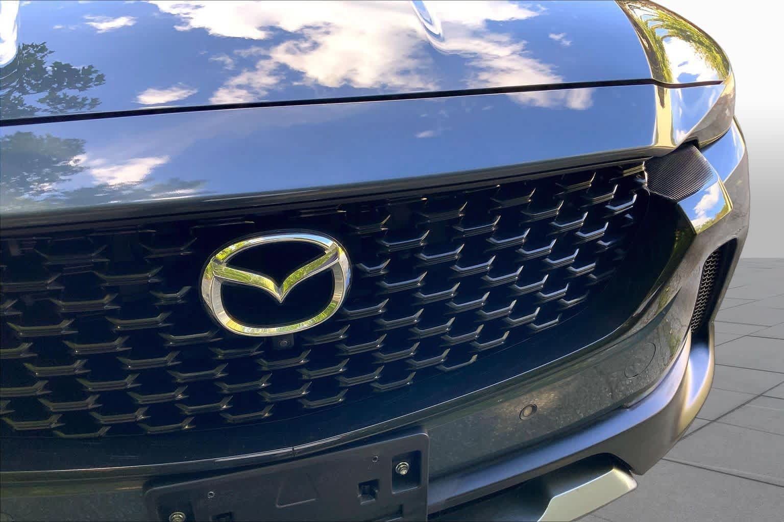 Used 2024 MAZDA CX-50 2.5 Turbo w/ Cargo Package AWD/4WD image 32