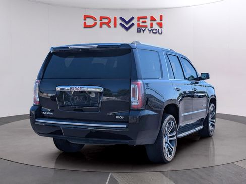 Used 2017 GMC Yukon Denali w/ Open Road Package AWD/4WD image 5