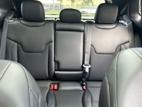 New 2025 Jeep Compass Latitude w/ Sun & Sound Group image 12