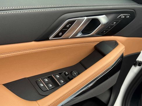 New 2026 BMW X6 xDrive40i w/ Premium Package image 19