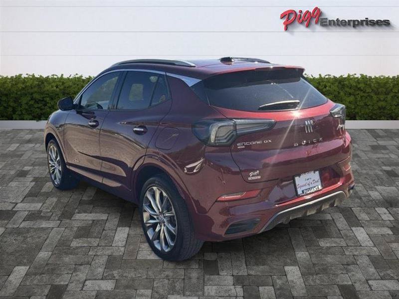 Used 2024 Buick Encore GX Avenir AWD/4WD image 2
