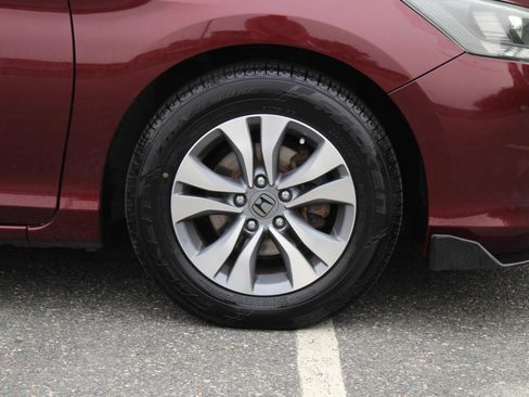 Used 2015 Honda Accord LX image 34