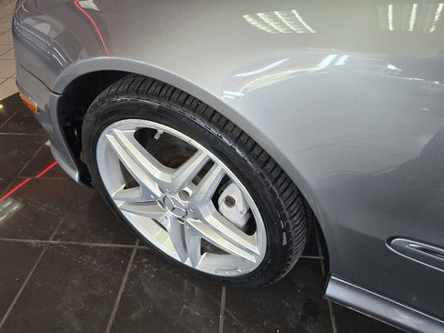 Used 2009 Mercedes-Benz CLK 350 Coupe image 22