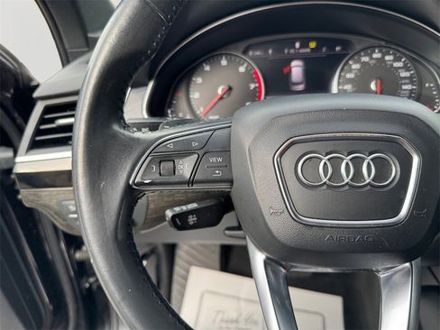 Used 2018 Audi Q7 3.0T Premium image 21