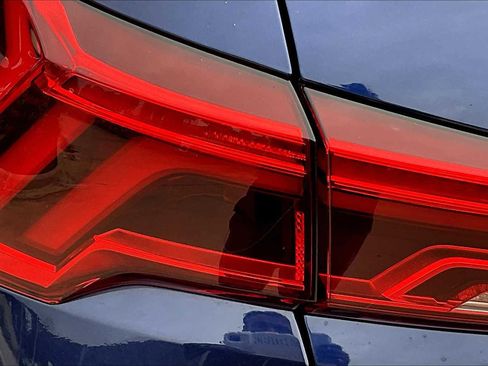 New 2025 Audi Q3 2.0T Premium Plus image 14