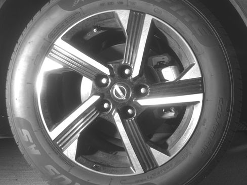 Used 2025 Nissan Sentra SV FWD image 13
