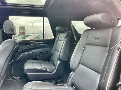 Used 2021 Cadillac Escalade Sport w/ Driver Assist Tech Package image 13