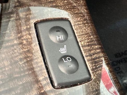 Used 2011 Acura MDX image 24