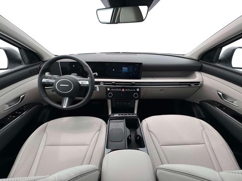 New 2026 Hyundai Tucson Limited FWD image 13