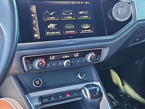 Used 2022 Audi Q3 2.0T Premium Plus w/ Premium Plus Package image 14