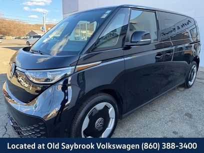 New 2025 Volkswagen ID. Buzz Pro S