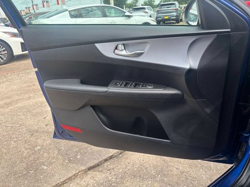 Used 2024 Kia Forte LXS FWD image 18