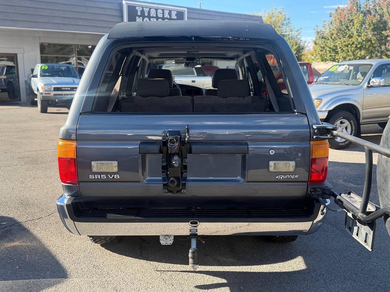 Used 1990 Toyota 4Runner SR5 AWD/4WD image 98