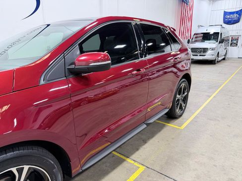 Used 2019 Ford Edge ST w/ Equipment Group 401A AWD/4WD image 21