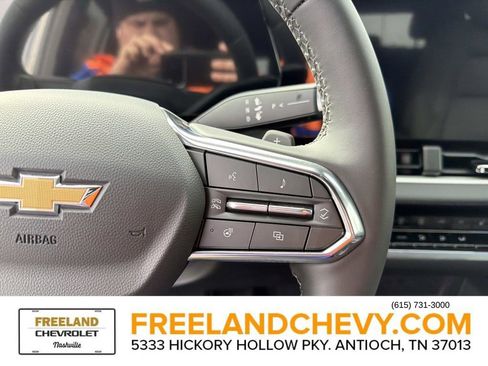 New 2026 Chevrolet Equinox LT image 23