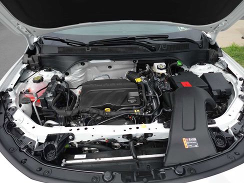 New 2025 Buick Envista Avenir image 33