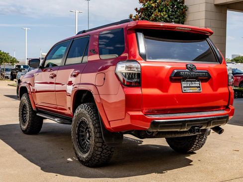 Used 2023 Toyota 4Runner TRD Off-Road Premium AWD/4WD image 5