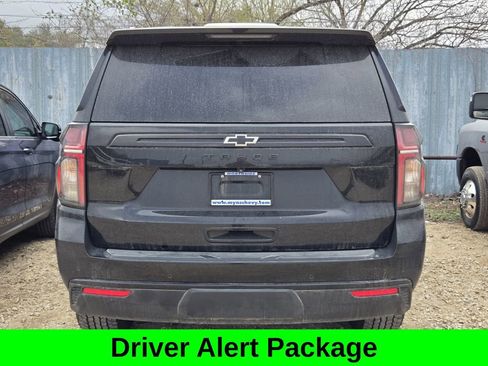 Used 2024 Chevrolet Tahoe Z71 w/ Luxury Package image 6