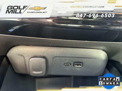 Used 2025 Chevrolet Trax LT w/ LT Convenience Package FWD image 21