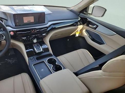 New 2026 Acura MDX SH-AWD image 11