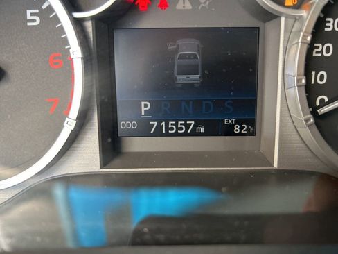 Used 2017 Toyota Tundra SR5 image 49