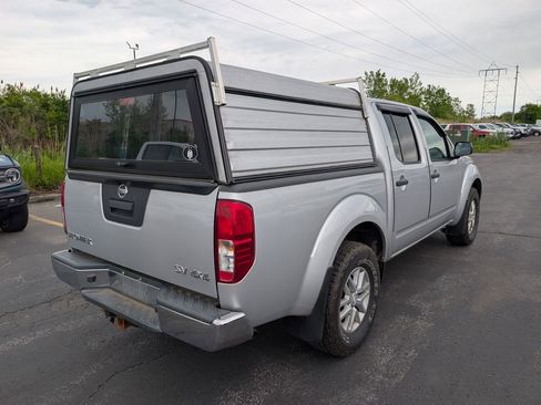 Used 2019 Nissan Frontier SV AWD/4WD image 8