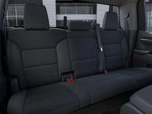 New 2025 GMC Sierra 1500 Elevation image 17