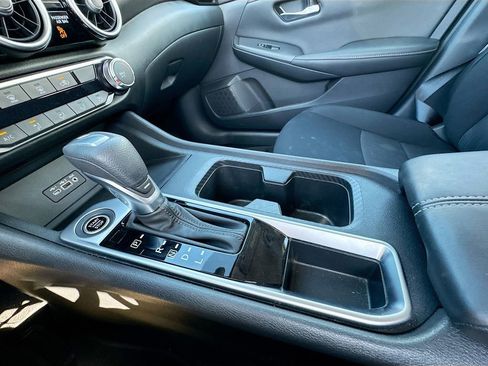 Used 2022 Nissan Sentra SV w/ Trunk Package image 13