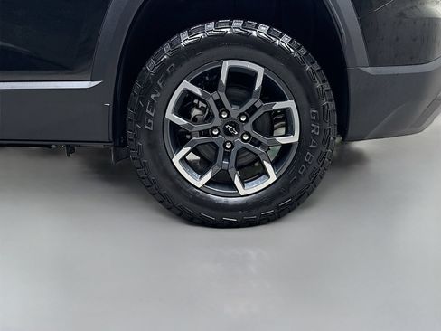 New 2026 Chevrolet Equinox ACTIV w/ Safety and Technology Package AWD/4WD image 35