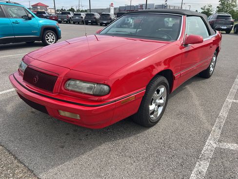 Used 1994 Chrysler LeBaron GTC FWD image 2