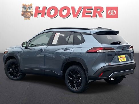 New 2026 Toyota Corolla Cross LE image 5