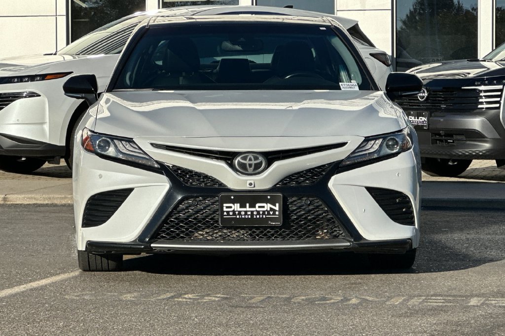 Used 2019 Toyota Camry XSE w/ Driver Assist Package FWD image 3